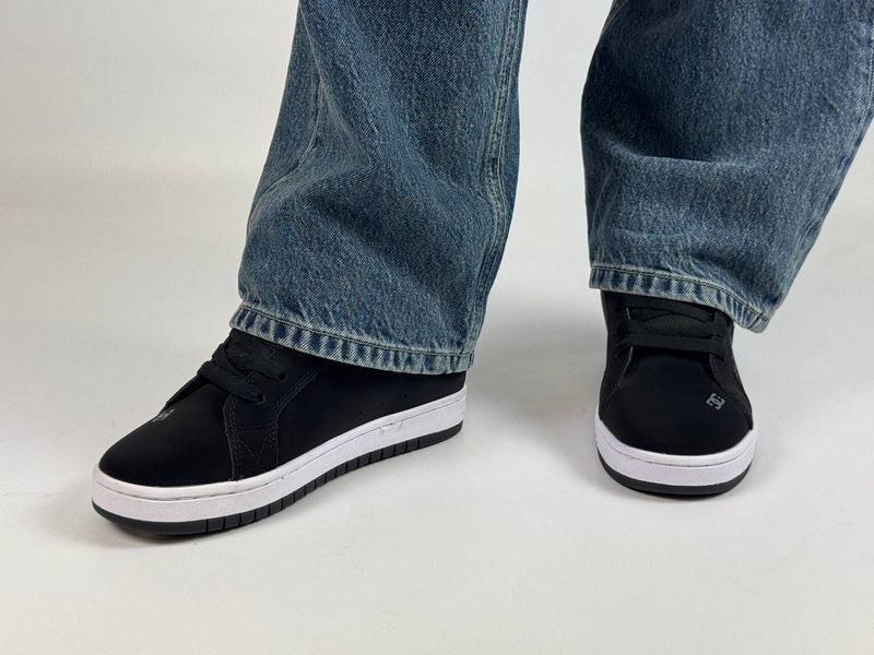 Кросівки DC Basquit Black 0146 0146 фото