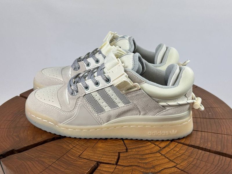 Кросівки Adidas Forum x Bad Bunny Grey 0100 0100 фото