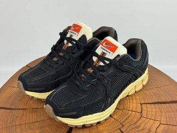 Кросівки Nike ZOOM VOMERO 5 Black 0157 0157 фото