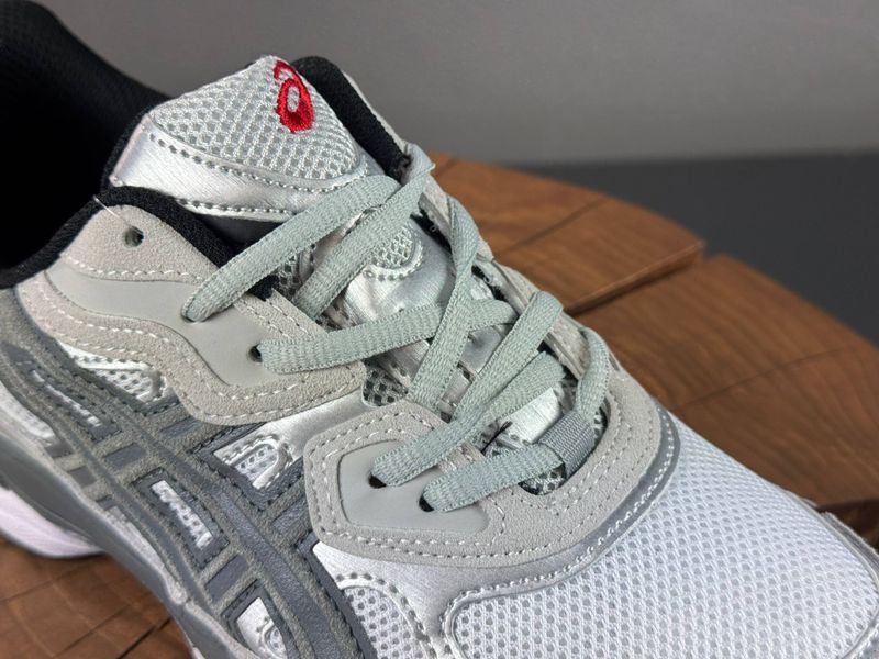 Кросівки Asics Gel Nyc Grey 0757 0757 фото