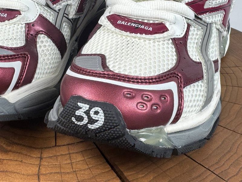 Кросівки Balenciaga Runner Grey Burgundy 1487 1487 фото