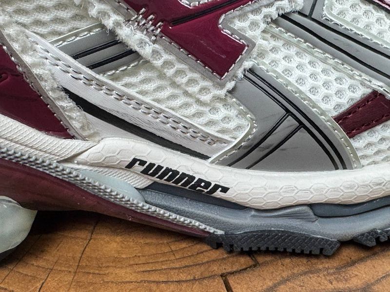 Кросівки Balenciaga Runner Grey Burgundy 1487 1487 фото