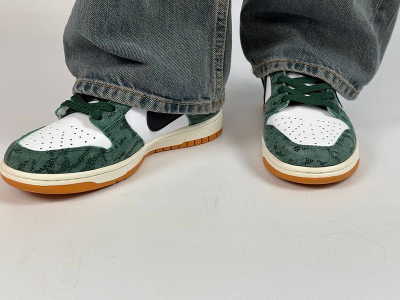 Кросівки Nike Dunk Low Green Snake 0150 0150 фото