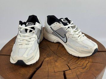 Кросівки Nike ZOOM VOMERO 5 Black White 0069 0069 фото