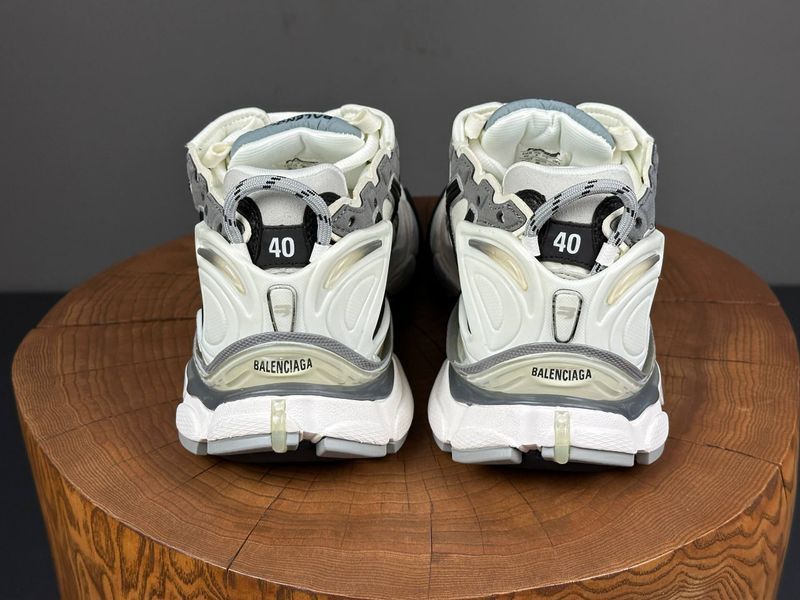 Кросівки Balenciaga Runner 2 Grey White Black 1863 1863 фото