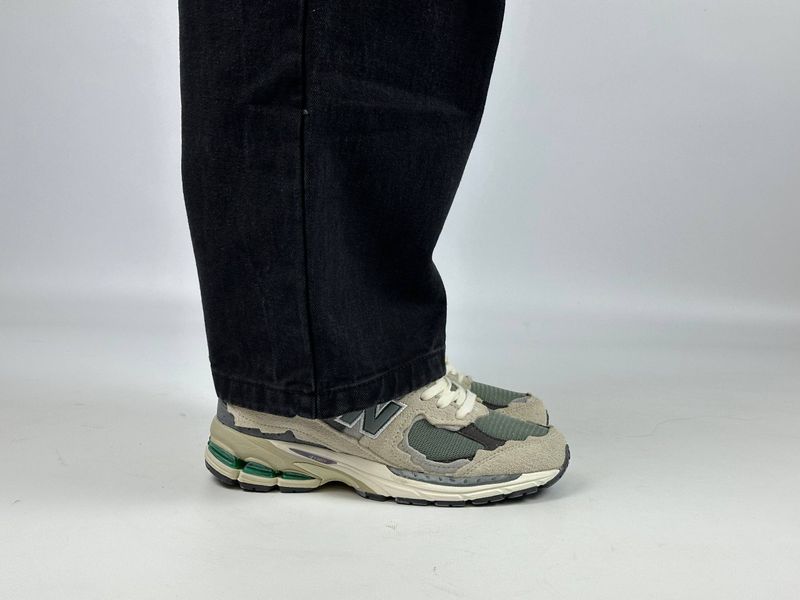 Кросівки New Balance 2002r Pr. Pack Rain Cloud grey 0115 0115 фото