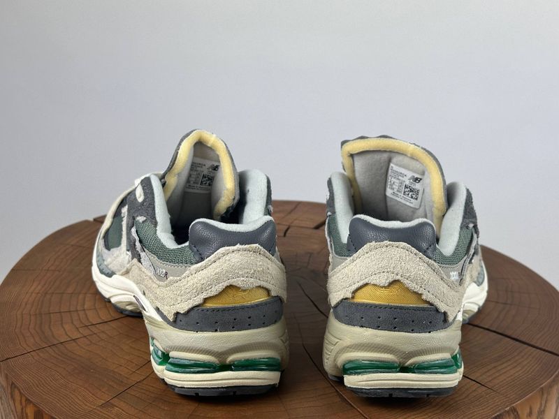 Кросівки New Balance 2002r Pr. Pack Rain Cloud grey 0115 0115 фото