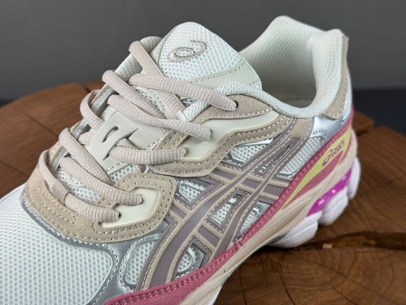 Кросівки Asics Gel Nyc Pink 1057 1057 фото
