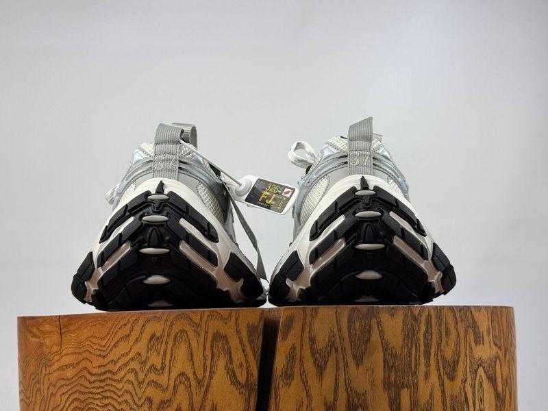 Кросівки Balenciaga 10XL білий 0354 0354 фото