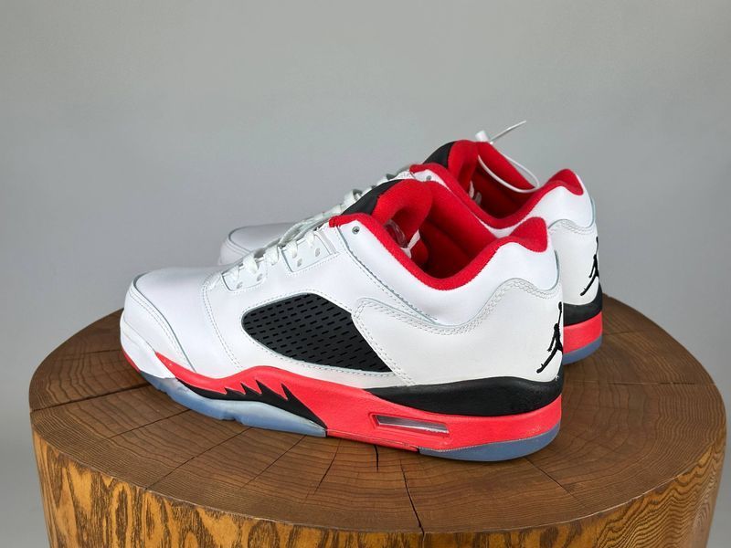 Кросівки Jordan 5 Retro Low Fire Red White 0418 0418 фото