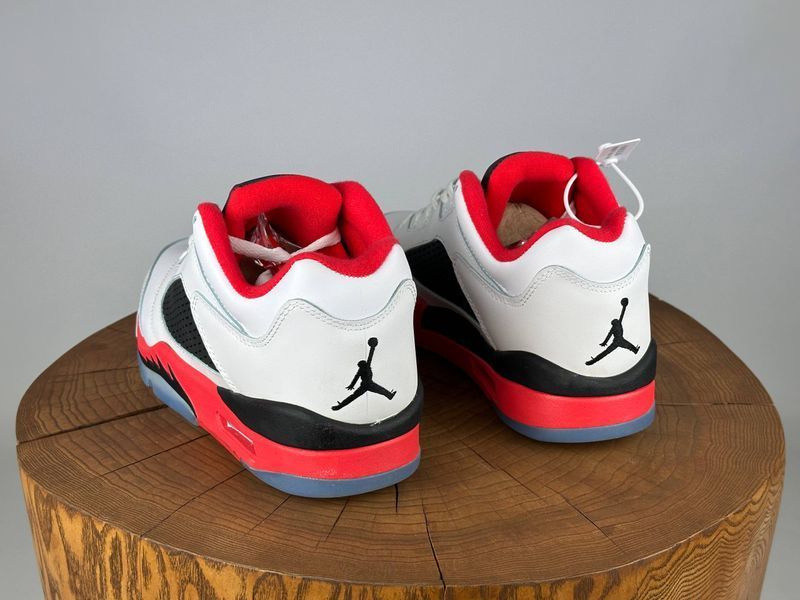 Кросівки Jordan 5 Retro Low Fire Red White 0418 0418 фото