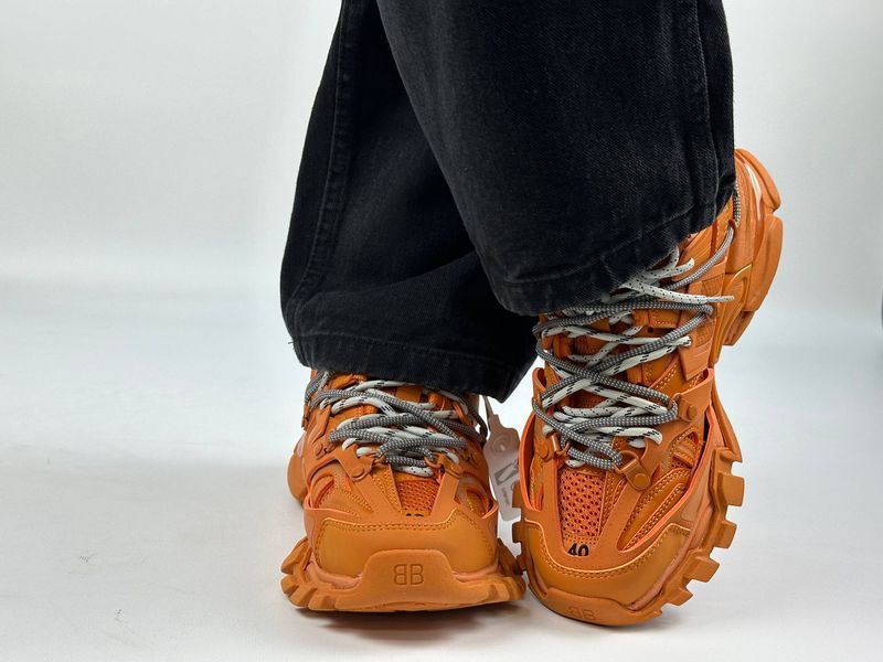 Кросівки Balenciaga Track Trail Laces orange 1112 1112 фото
