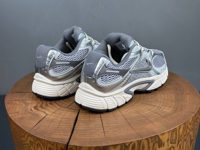 Кросівки Nike V5 RNR Grey 1415 1415 фото
