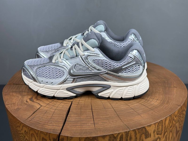 Кросівки Nike V5 RNR Grey 1415 1415 фото