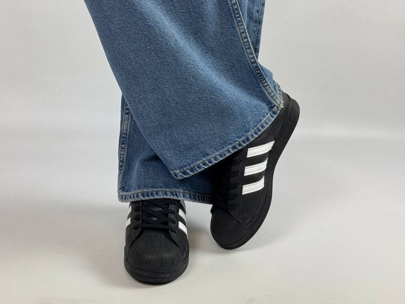 Кросівки Adidas SUPERSTAR Black (кільце) 0302 0302 фото