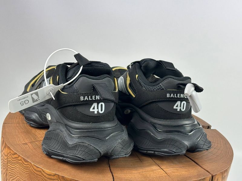 Кросівки Balenciaga Cargo Black 1116 1116 фото