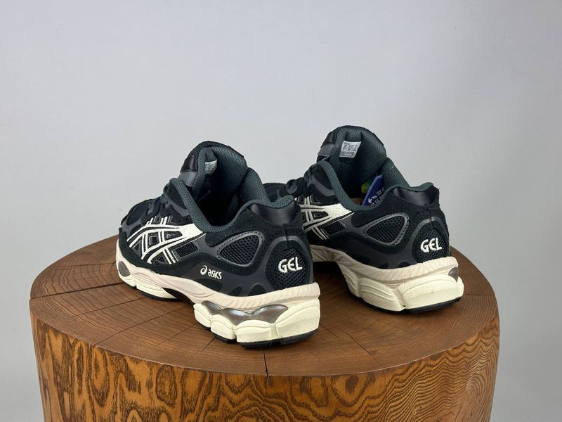 Кросівки Asics Gel Nyc Black White 1056 1056 фото