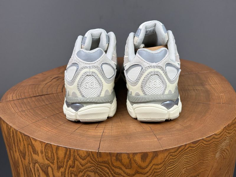 Кросівки Asics Gel Nyc Cream Grey 1884 1884 фото