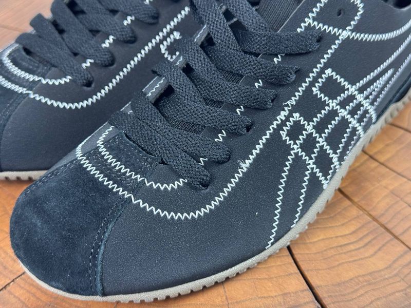 Кросівки Asics Onitsuka Tiger чорний 0798 0798 фото