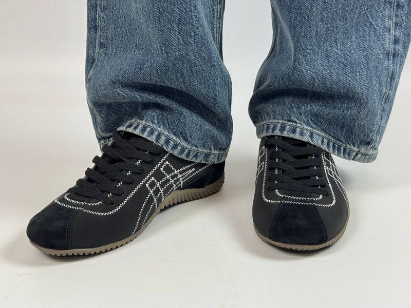 Кросівки Asics Onitsuka Tiger чорний 0798 0798 фото