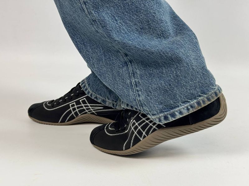 Кросівки Asics Onitsuka Tiger чорний 0798 0798 фото