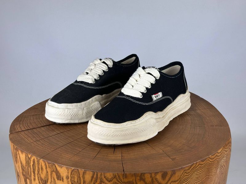 Кросівки Maison Mihara Yasuhiro Low Black 0014 0014 фото