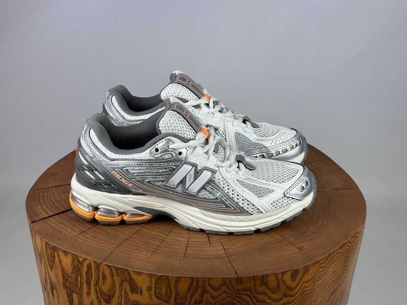 Кросівки New Balance 1906 R White Grey Orange 1054 1054 фото