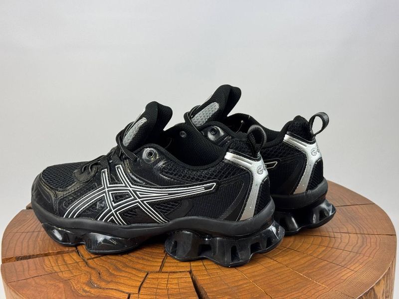 Кросівки Asics Gel Quantum Black 0599 0599 фото