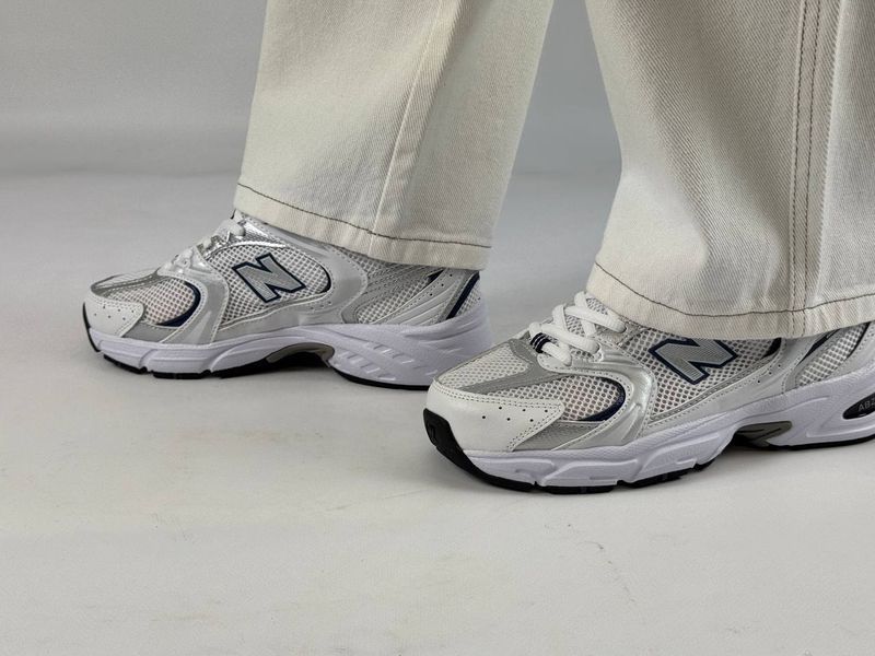 Кросівки New Balance 530 White Blue 0085 0085 фото