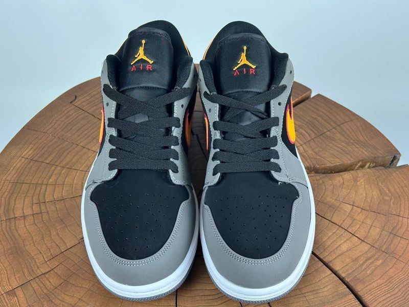 Кросівки Nike Air Jordan Black/Grey/Or 0981 0981 фото