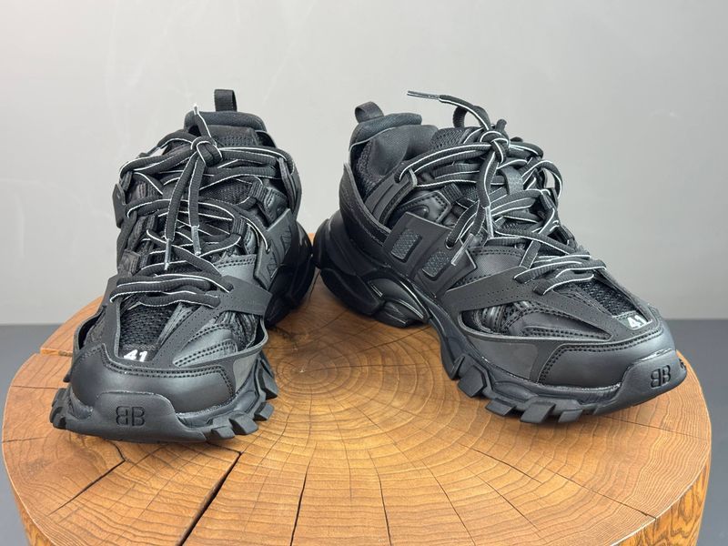 Кросівки Balenciaga Track Black 0041 0041 фото