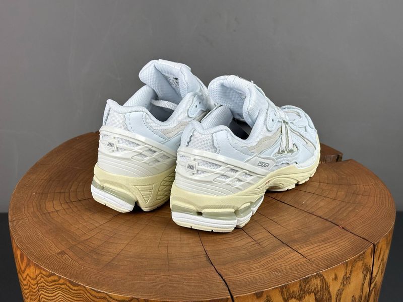 Кросівки New Balance 1906 D Protection Pack Reflective White 1429 1429 фото