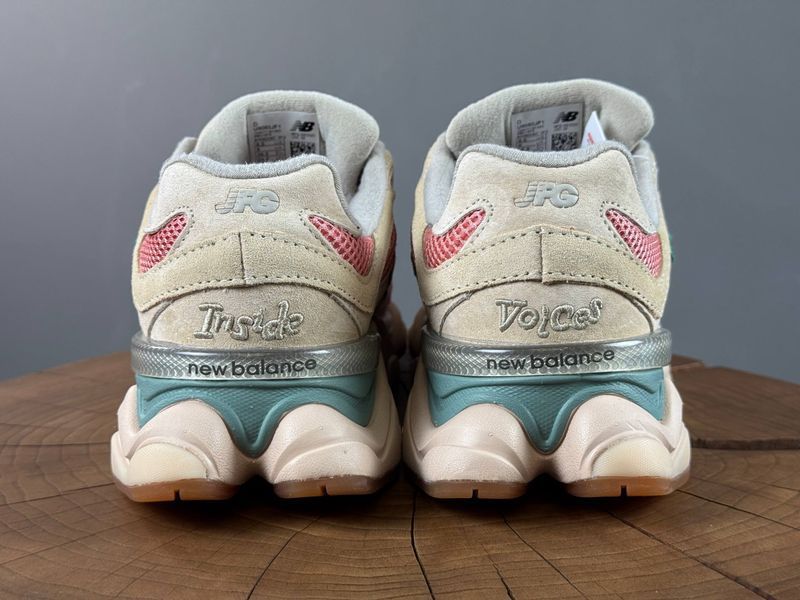 Кросівки New Balance 9060 Pink 0052 0052 фото