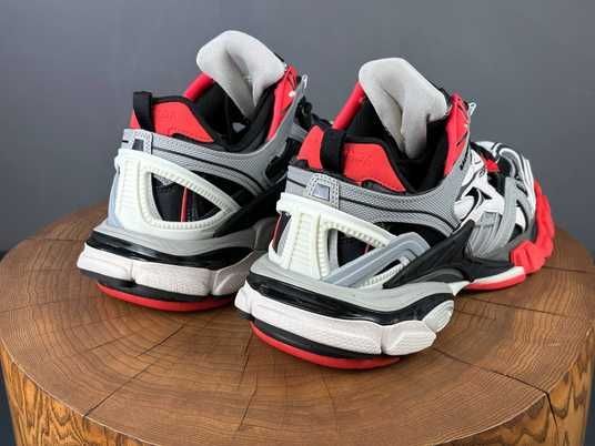 Купить Кросівки Balenciaga Track 2 Black/grey/red 0975