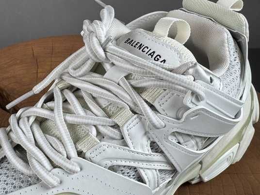 Купить Кросівки Balenciaga Track White 0609