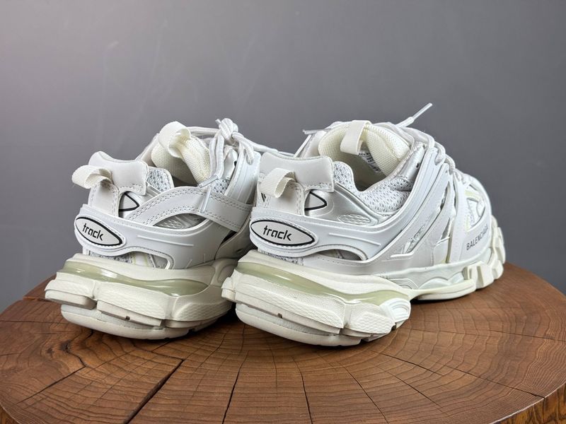 Кросівки Balenciaga Track White 0609 0609 фото