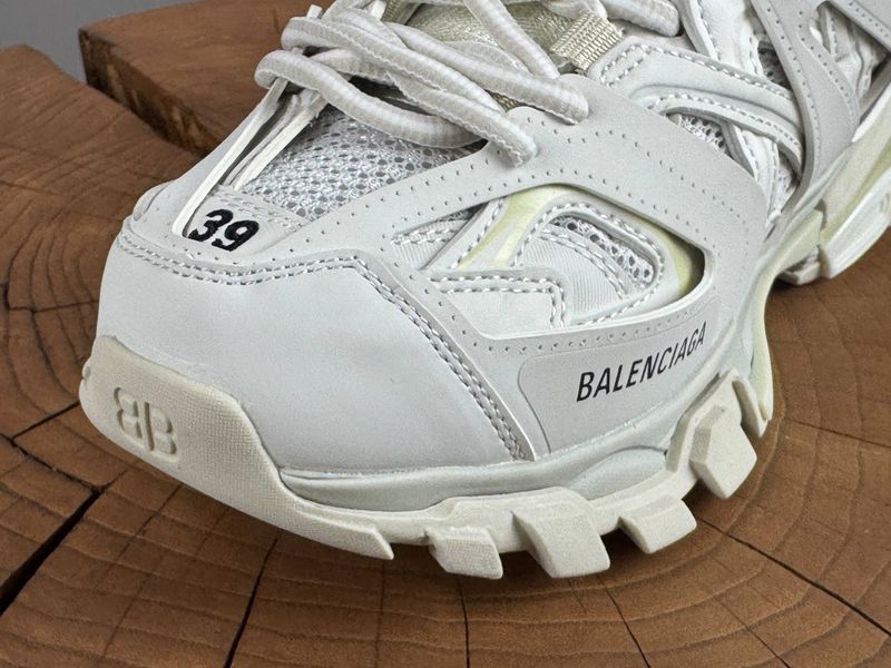 Кросівки Balenciaga Track White 0609 0609 фото
