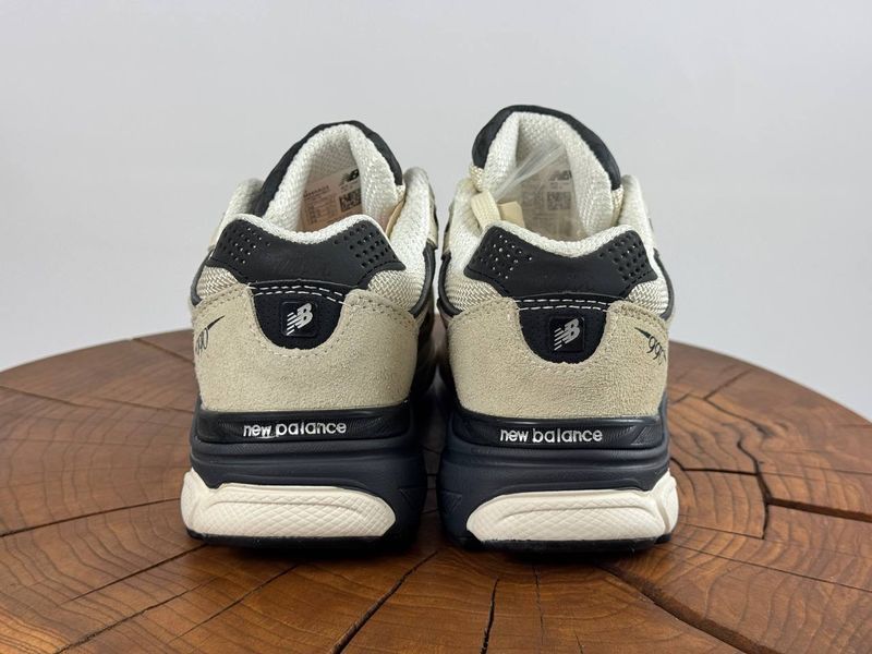 Кросівки New Balance 990 Beige 0061 0061 фото