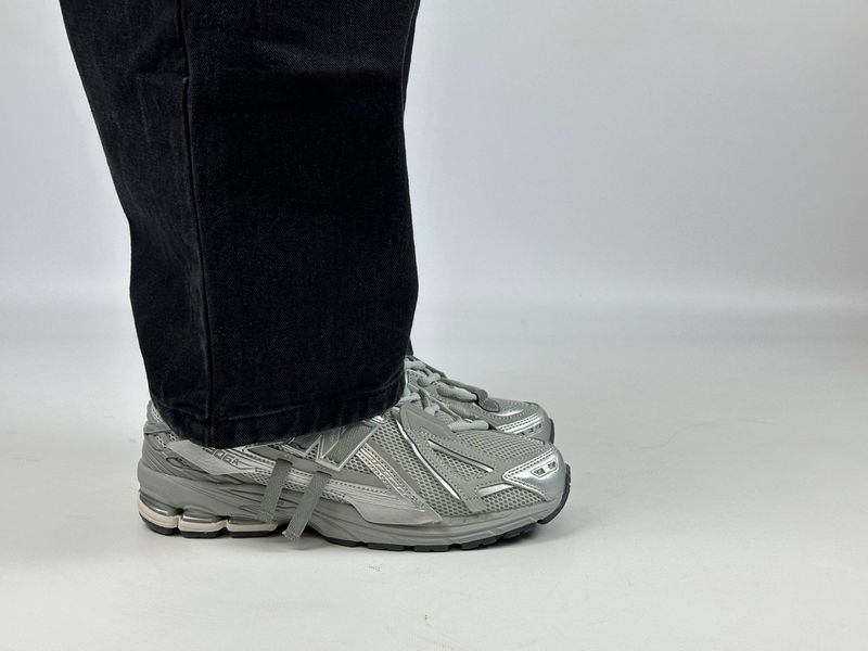 Кросівки New Balance 1906 A Silver Metallic 1106 1106 фото