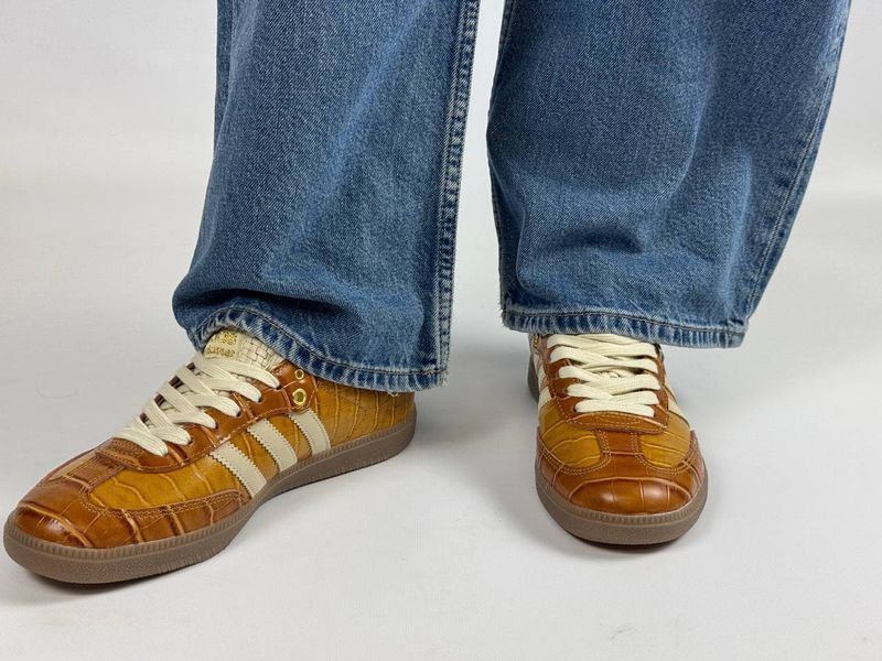 Кросівки Adidas Samba Wales & Bonnes gold 0595 0595 фото