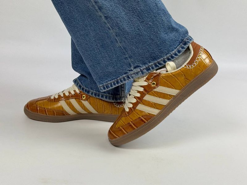 Кросівки Adidas Samba Wales & Bonnes gold 0595 0595 фото