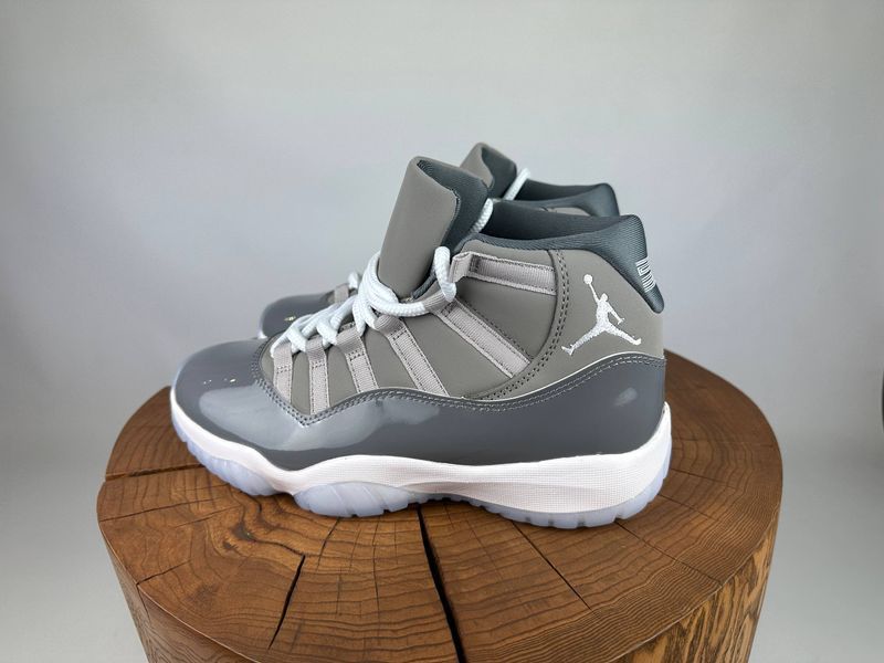 Кросівки Nike Air Jordan 11 Retro Cool Grey 1164 1164 фото