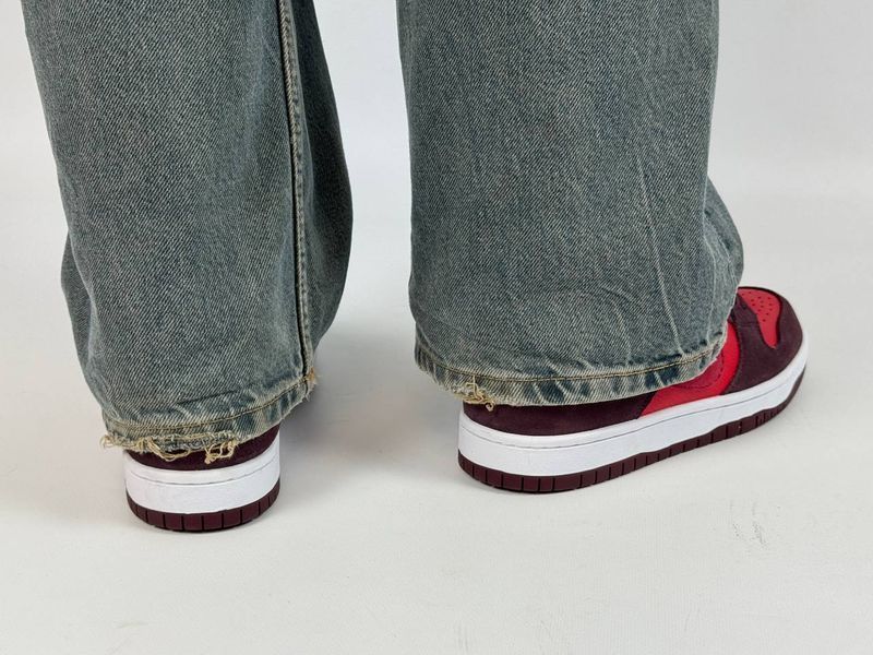 Кросівки Nike Sb Dunk Low Cherry 0223 0223 фото