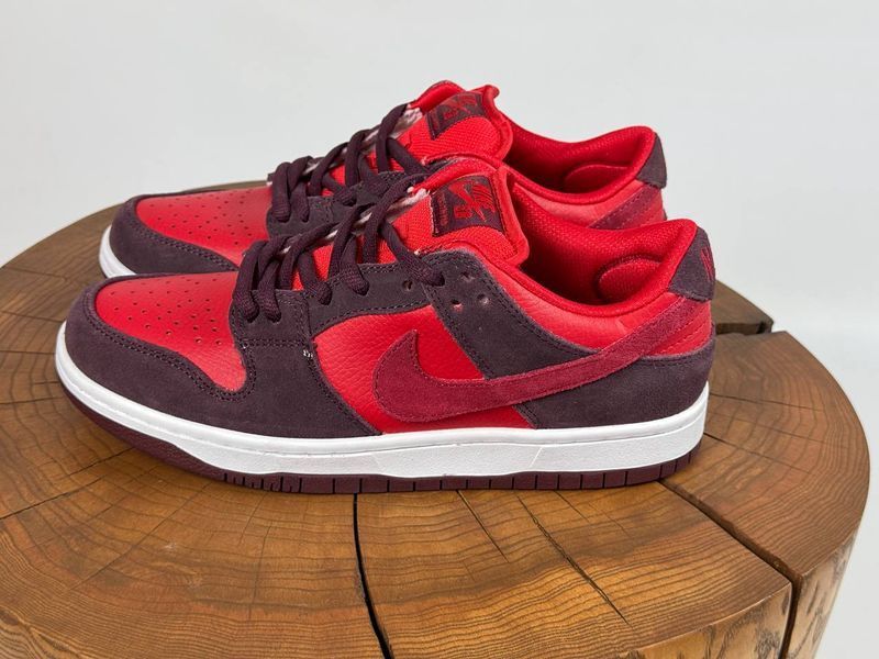 Кросівки Nike Sb Dunk Low Cherry 0223 0223 фото