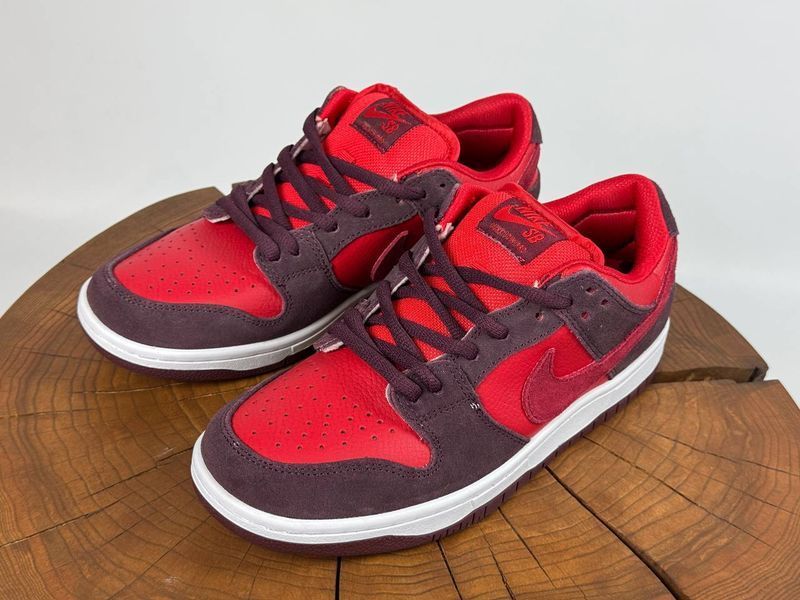 Кросівки Nike Sb Dunk Low Cherry 0223 0223 фото