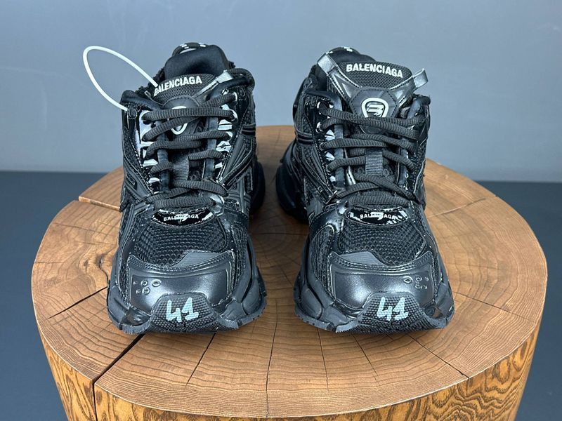 Кросівки Balenciaga Runner Black 0732 0732 фото