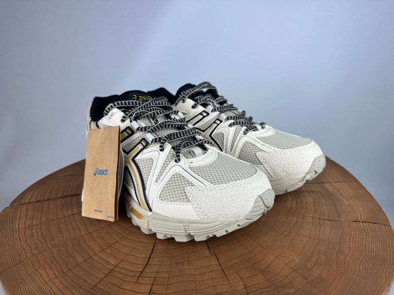 Кросівки Asics Gel-Kahana 8 Beige Gold 0126 0126 фото