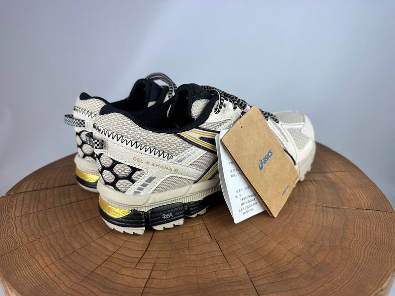 Кросівки Asics Gel-Kahana 8 Beige Gold 0126 0126 фото