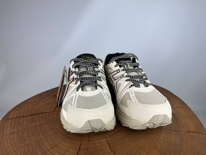 Кросівки Asics Gel-Kahana 8 Beige Gold 0126 0126 фото