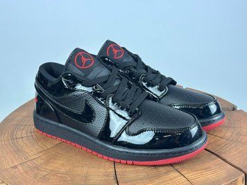 Кросівки Nike Air Jordan Black Red 0956 0956 фото